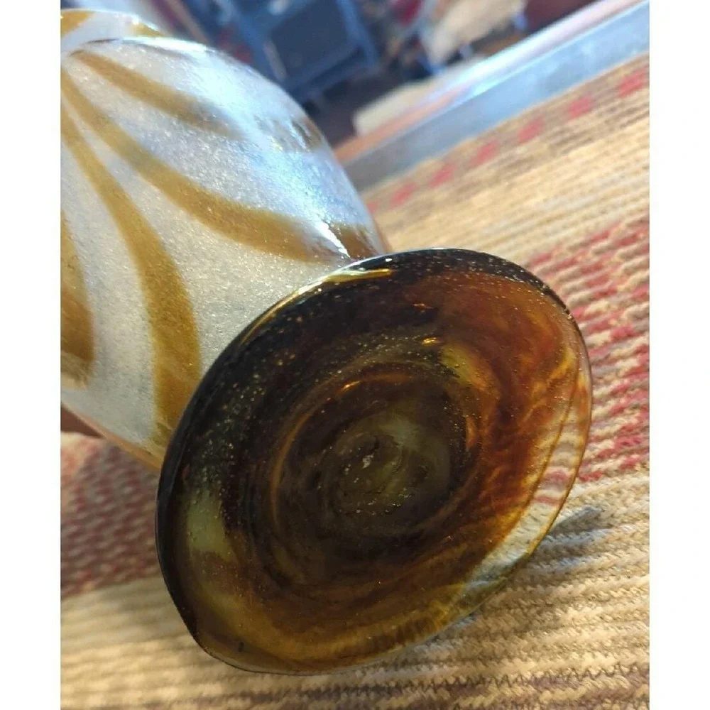 N/A blown glass